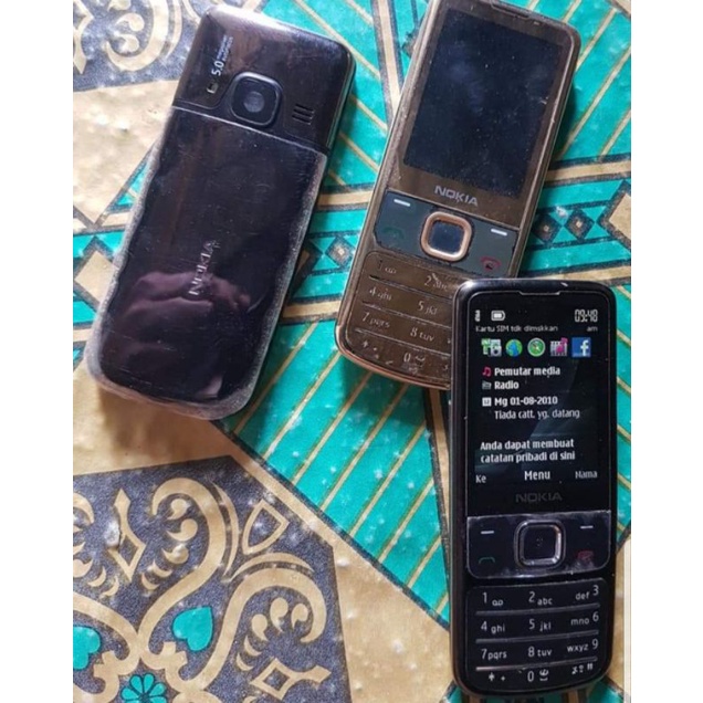 Nokia 6700c 6700 clasik  mulus..