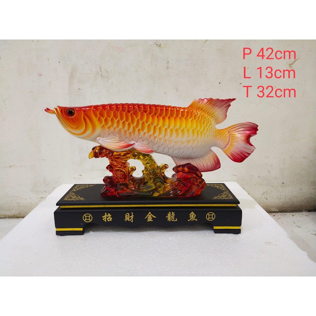 pajangan ikan arwana pajangan fengshui ikan arwana 32 cm