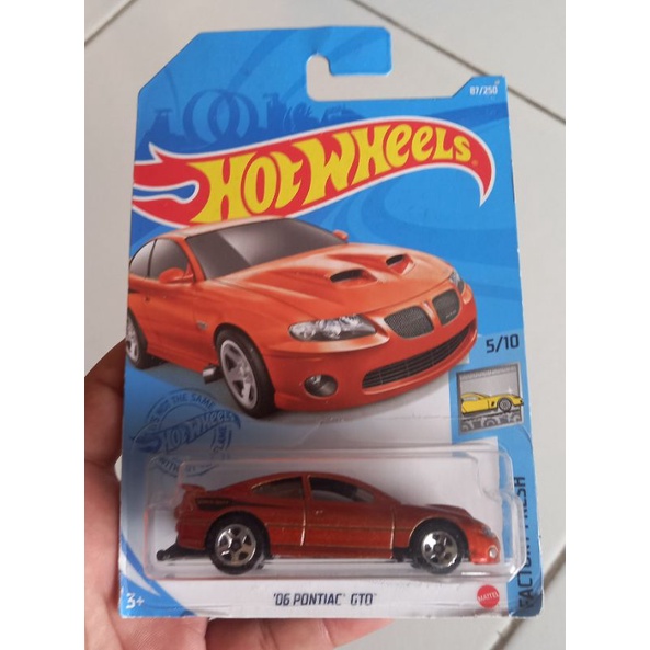 Hotwheels 06 PONTIAC GTO biru HW FACTORY FRESH