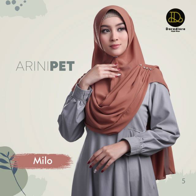 Jilbab instan arini pet ori daradiora sayra