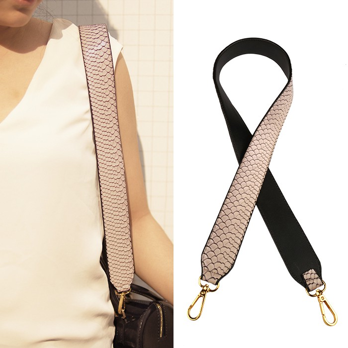 Tas Pundak Fendi Snake Scale Strap Bag Motif Timbul STRS03