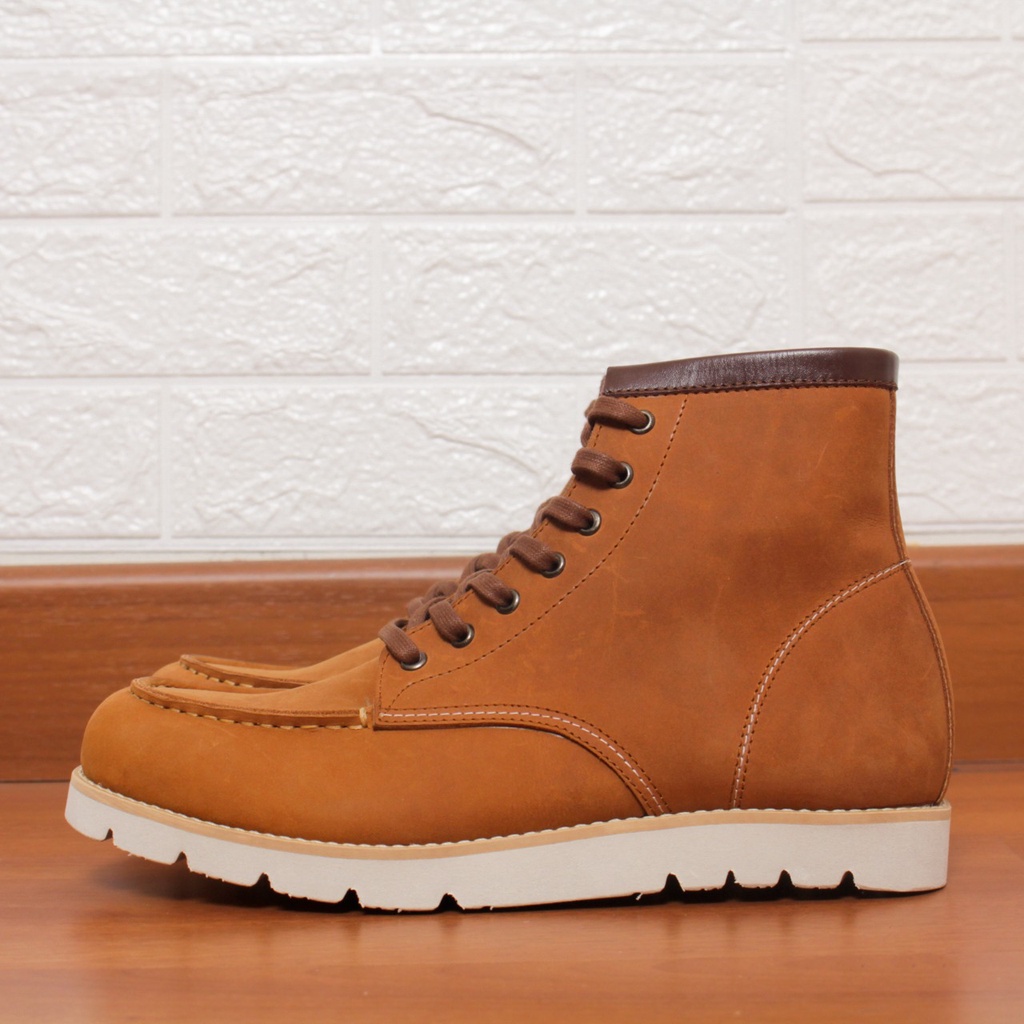 sepatu boot moctoe warna tan sepatu boot kulit crazyhorse sepatu kulit asli pria model Edgar