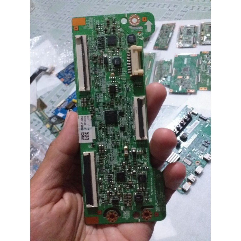 TCON BN95 01304A UA 32H5100 TIKON UA32H5100 TIMMING CONTROL