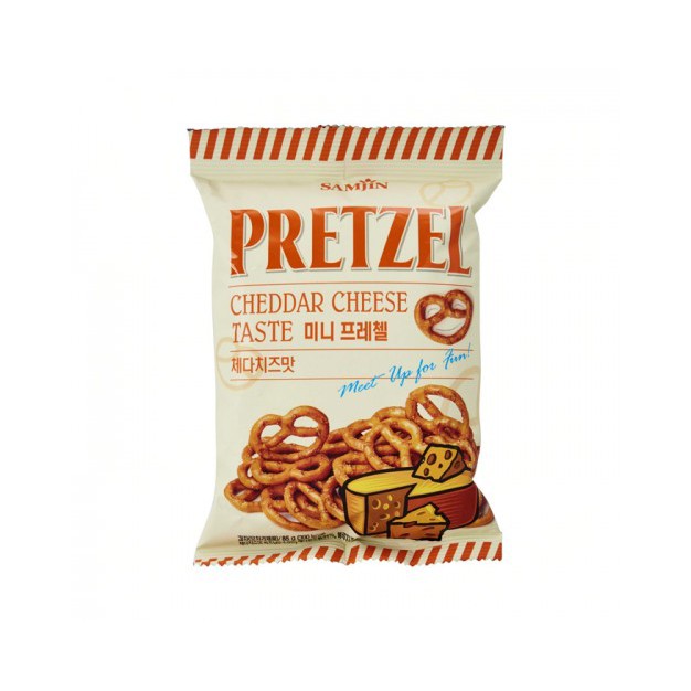 

Samjin Pretzel Cheddar cheese Flavour - Snack Korea Rasa Keju 85 gr