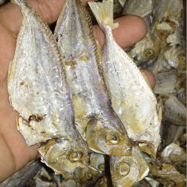 

Ikan Asin Selar Rebus 1Kg