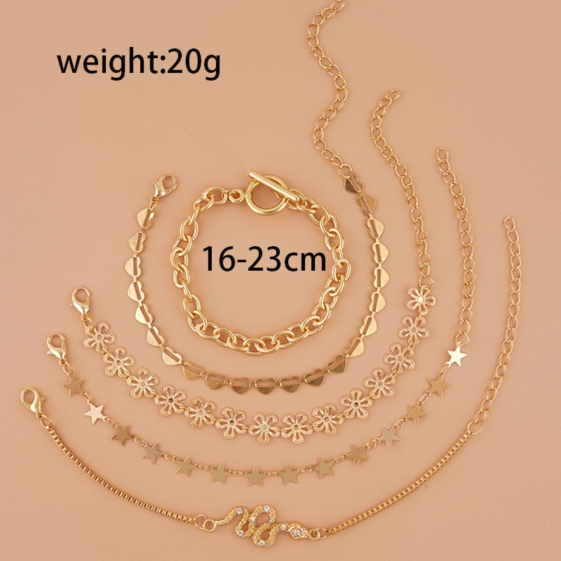 5pcs / Set Gelang Multilayer Desain Ular Bintang Hati Bunga Aksen Berlian Warna Emas Untuk Wanita