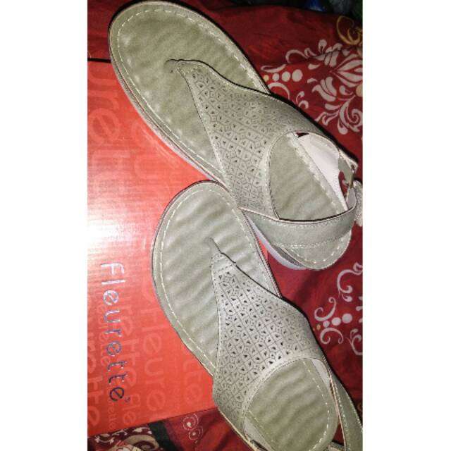 sepatu sendal fleurette size 37