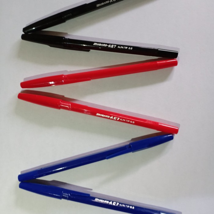 

Gilaa!!! Pulpen Standar Ae7 Hitam /Pack Diskon