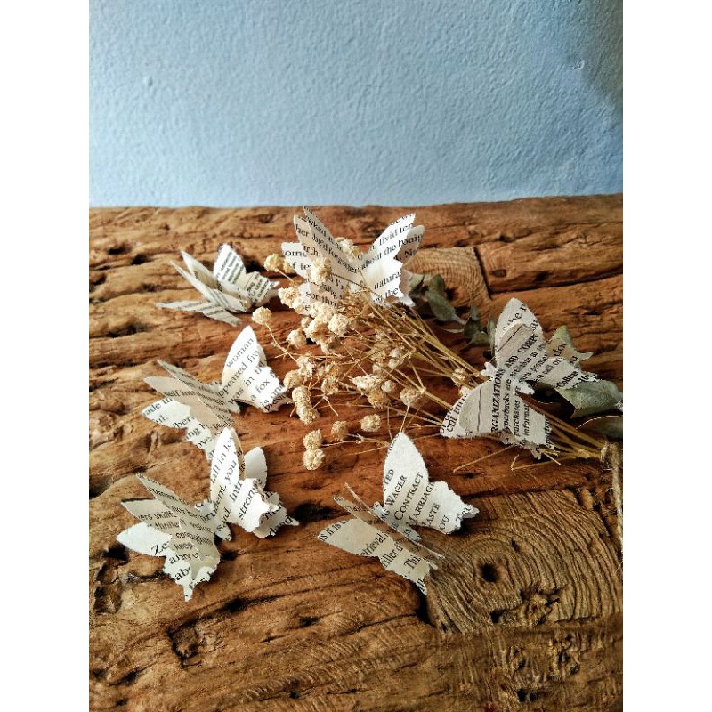 

BUTTERFLY EMBLISHMENT KUPUKUPU UNTUK PERLENGKAPAN JOURNALING