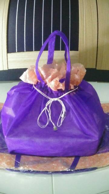 Tas hajatan spunbond serut tipis uk 22 READY STOCK (0405)