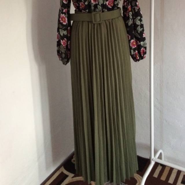 Rok plisket Import, Rok plisket army, rok Plisket hijau, rok plisket hijau army, import bangkok