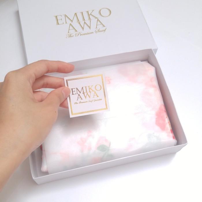 

Gift Box Emikoawa / Hijab / Scarf / Syal / Shawl / Selendang 041