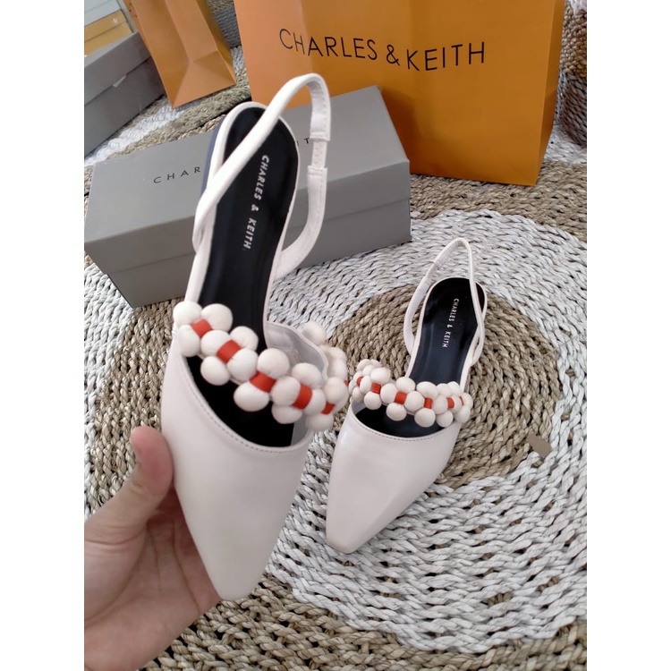 Flat shoes Cnk C02