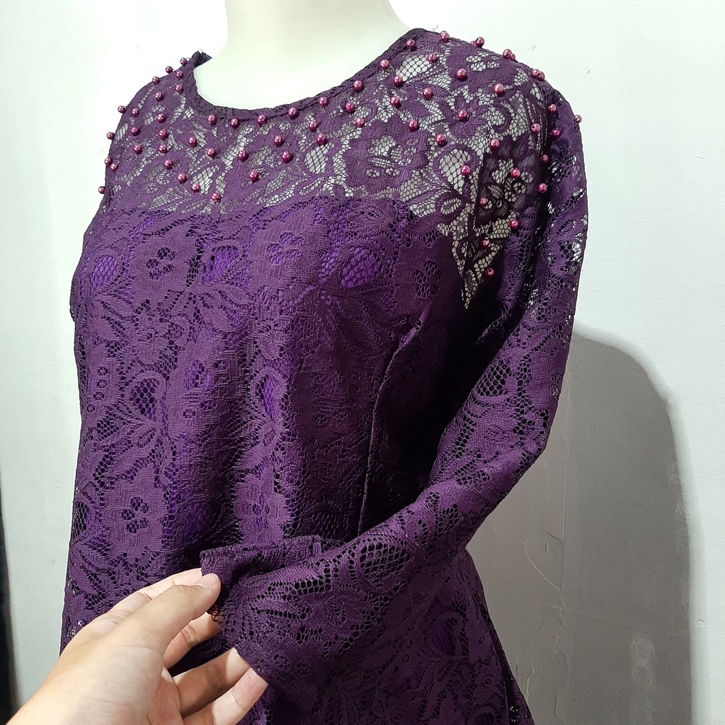 KEBAYA BRUKAT UNGU PAYET MUTIARA/ BLOUSE KEBAYA BRUKAT UNGU