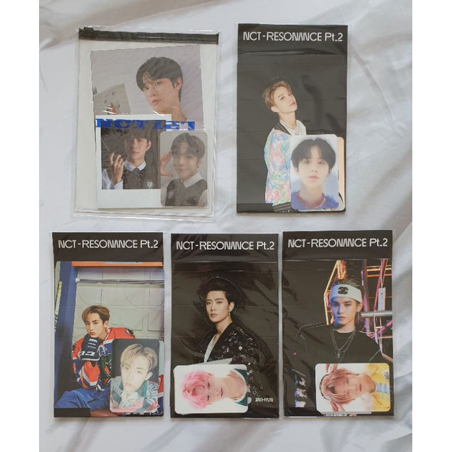(Sealed) NCT Standee Lenticular Pt.2 & Jungwoo SG Photo Pack