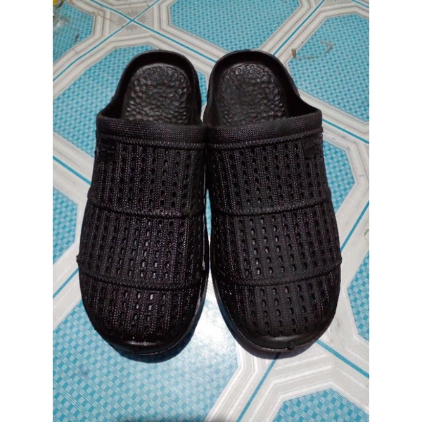 223 / sandal slop untuk pria merk tamara size l - ll