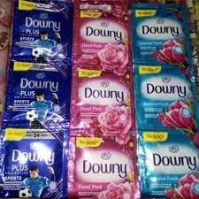 Downy 500 an Renceng isi 12 sachet Pewangi Pakaian