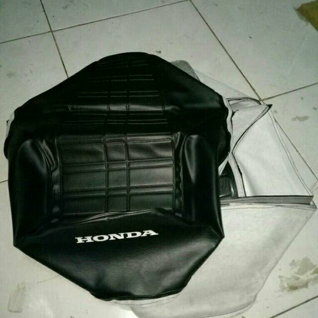 Cover Jok Motor Cb Dream, Cb Twin Jumbo, Cb 200 Ori