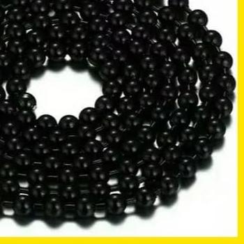 Kalung Pria Biji Lada Hitam Titanium Stainless Steel 316 L