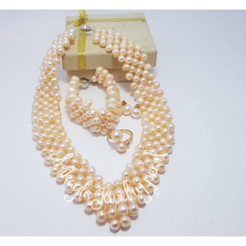 Set mutiara lombok|Perhiasan mutiara lombok|Set mutiara tawar|Set mutiara asli|Mutiara lombok|pesta