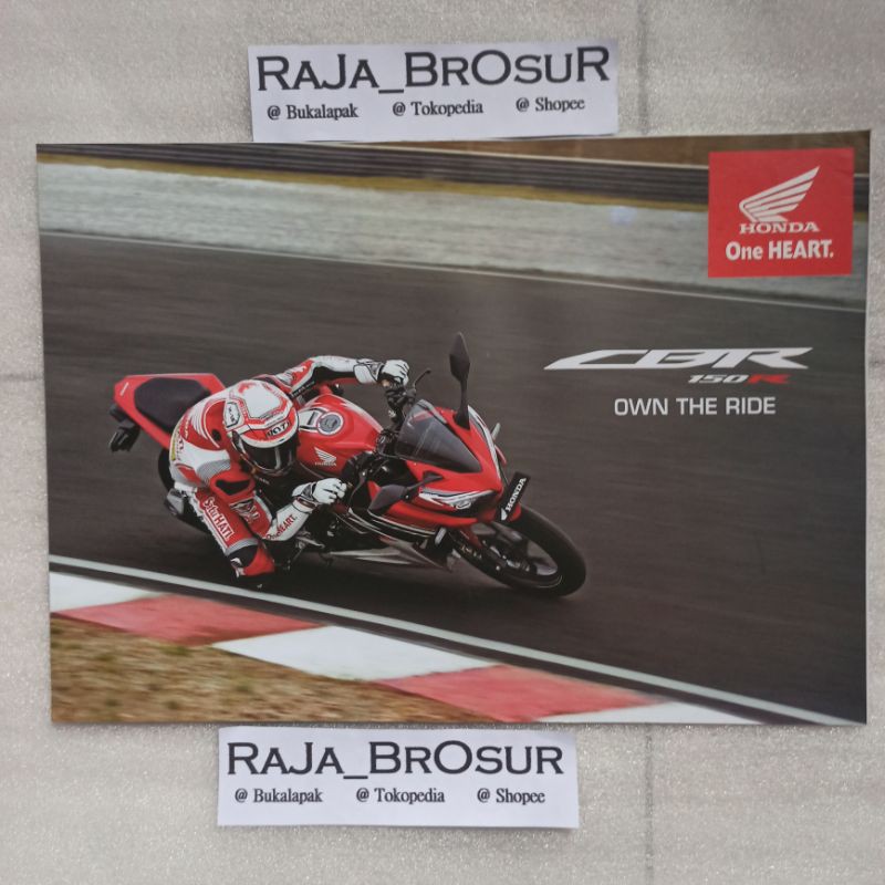 Poster brosur Honda CBR 150 R Racing Red
