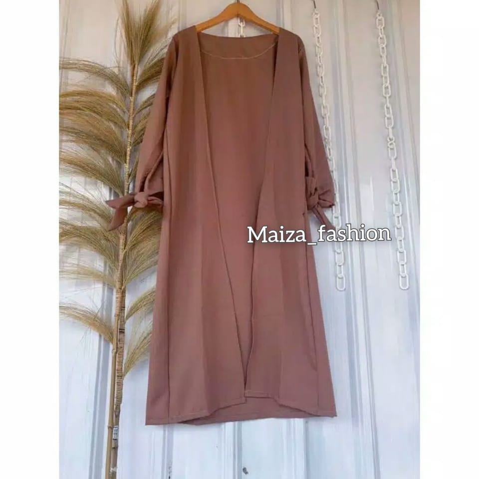 MAHIRA OUTER