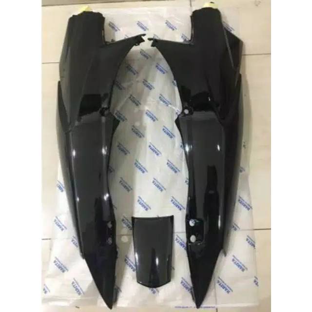 BODY KARISMA KANAN KIRI / COVER BODY KARISMA X DAN D / COVER BODY HONDA KARISMA X D