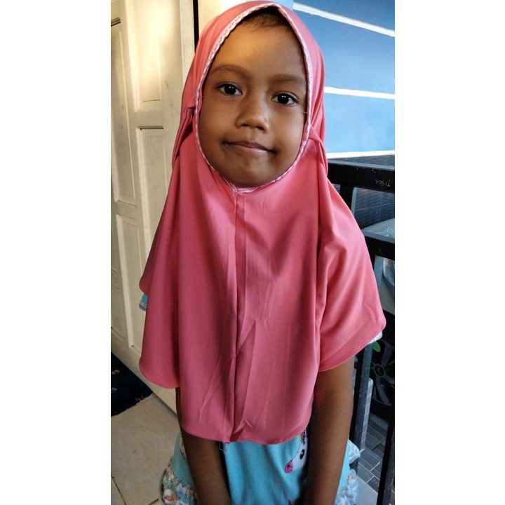 Bergo anak mariyam renda jersey size M/Jilbab mariyam anak jersey renda 2-5 th