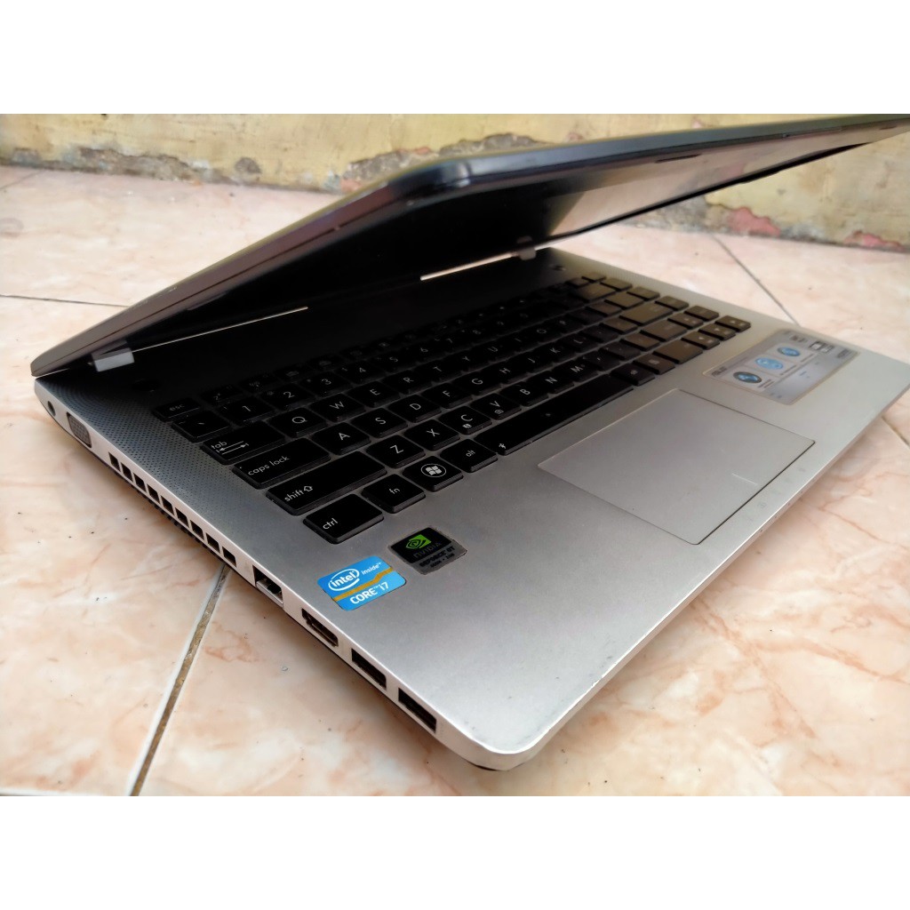Nvidia gt 650m. ASUS n705u. GEFORCE gt 650m