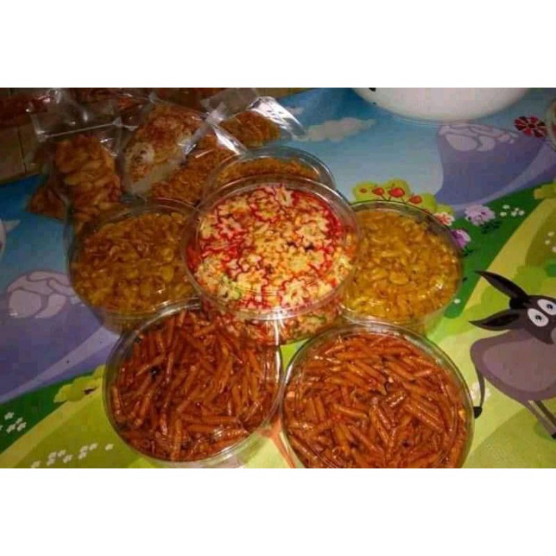 

Seblak kering kuku macan
