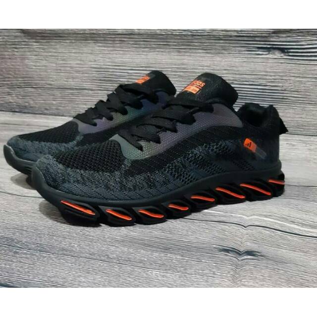 ADIDAS CLOUDFOAM