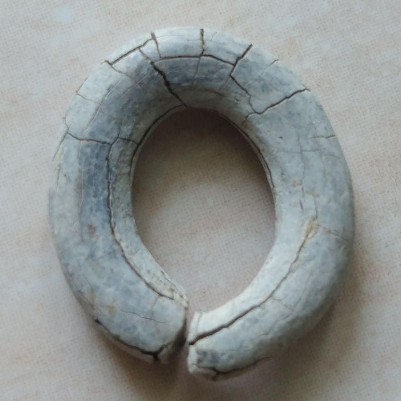 Media Barter Kuno Keloh Gondel Timah Kuno Uk. Sedang Temuan Galian Jatim - B