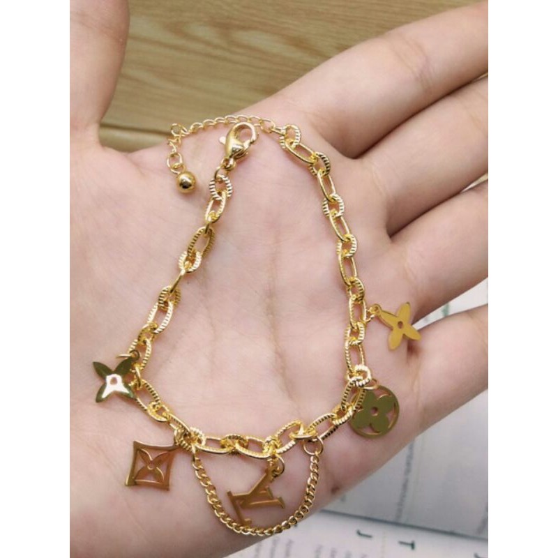 Gelang rantai titanium / gelang lv rantai / gelang titanium rantai lv / gelang tangan lv titanium