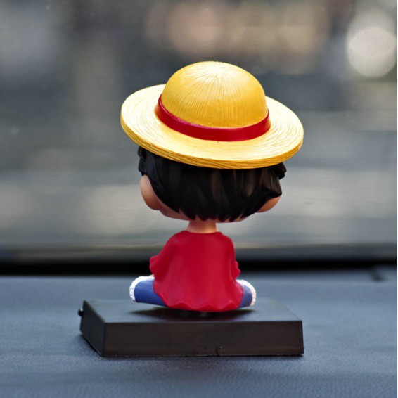 ONE PIECE Boneka Figure Miniatur Pajangan Mobil Stand LUFY CHOPPER Goyang Kepala Shacking Head Toy