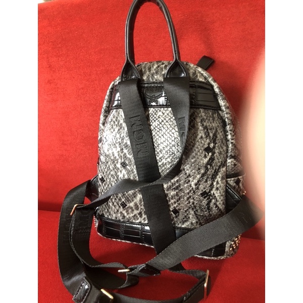 Preloved tas ransel MCM kulit