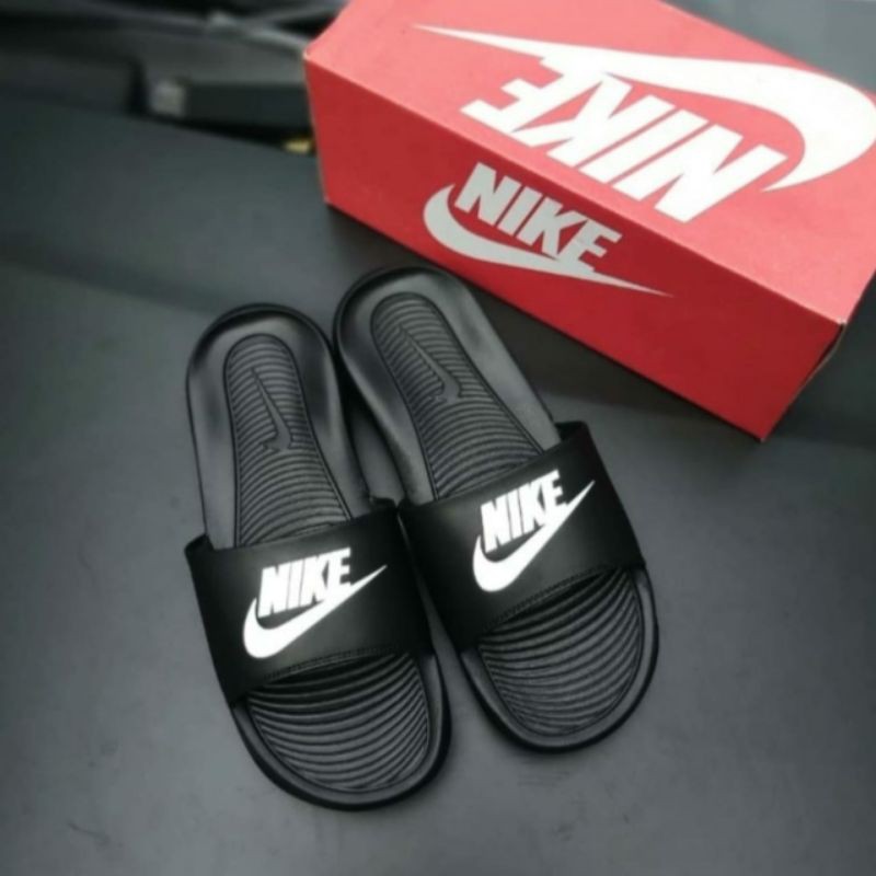 harga sandal nike benassi