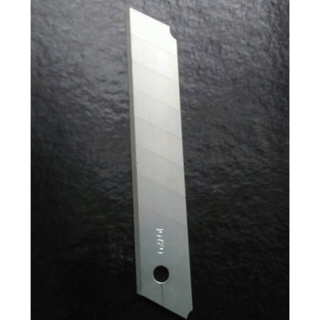 

isi pisau cutter besar