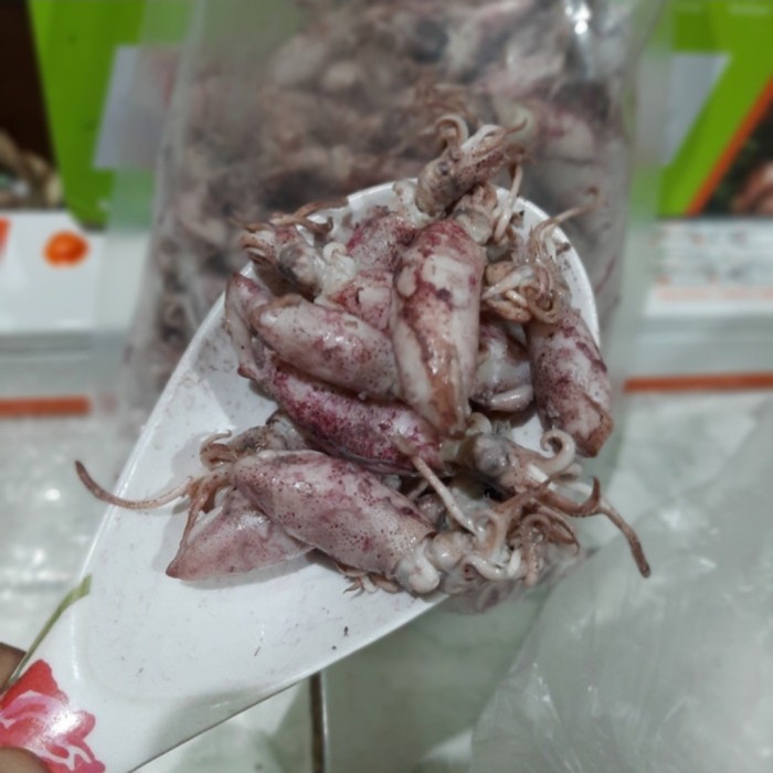 

Cumi Asin Baby - - 250 Gram