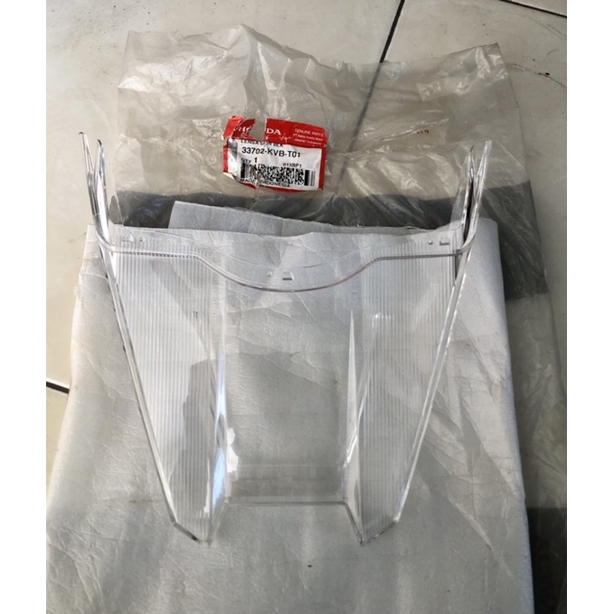 33702-kvb-t01 mika stop mika riting belakang vario 110 techno karbu.