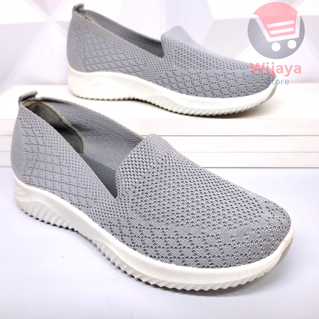 SLT Sepatu Slop Rajut Wanita Desain Slip On Selop Import Stylish Trendi dan Nyaman