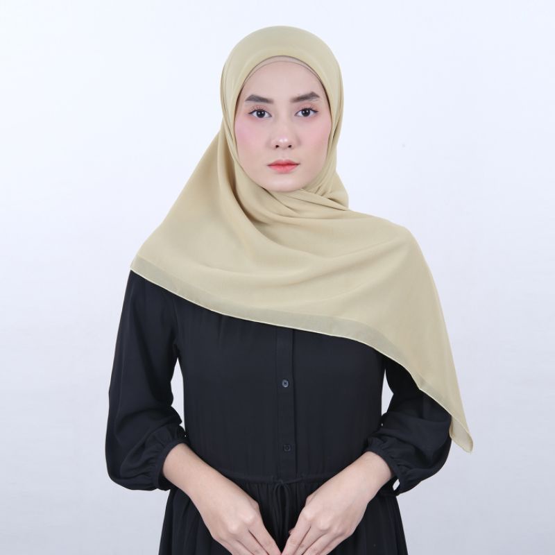 Bella Square Premium - Kerudung Jilbab Polos Segiempat Rifany Hijab Square Warna Hijau Semen (Svelte