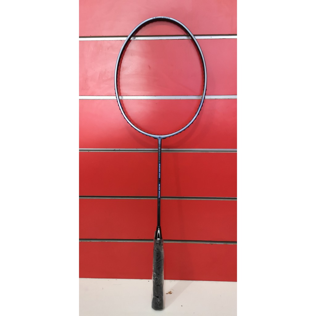 Raket badminton / bulutangkis RS Silver Special. Bonus senar dan tas