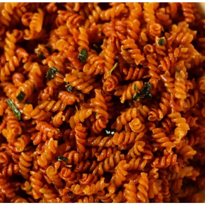 

[Makaroni Murah] Makaroni spiral pedas daun jeruk renyah gurih bikin nagih