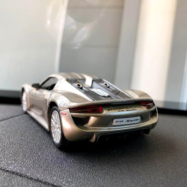 PORSCHE 918 Parfume Pewangi Pengharum Mobil Parfum Pajangan Miniatur Diecast Mobil