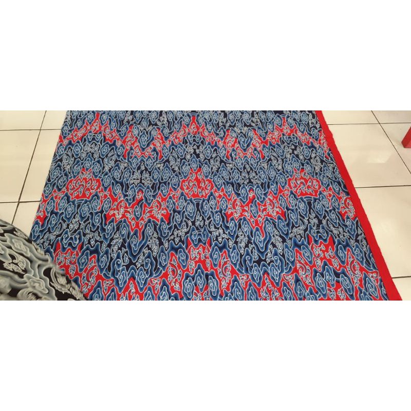 batik tulis Mega mendung