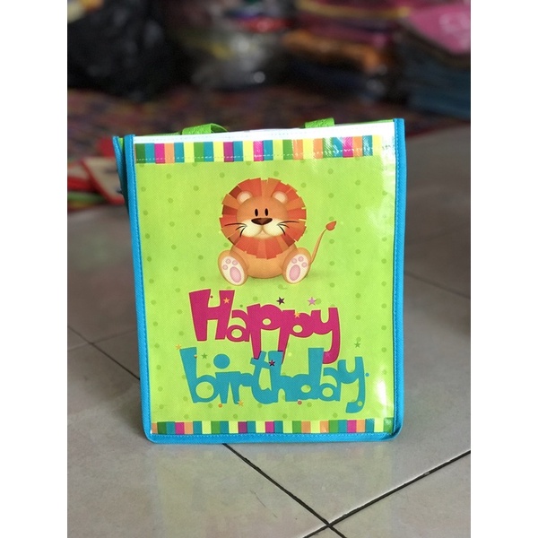 goodie bag ulang tahun nasi bento alas 22x20-8