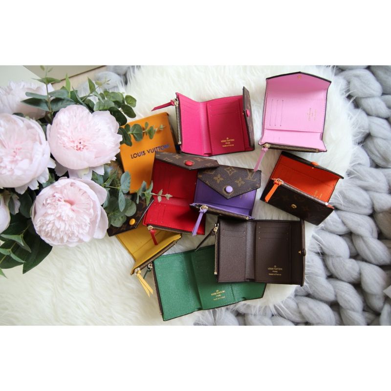 Dompet Pendek Wanita Lipat 3 Amplop Premium Freebox