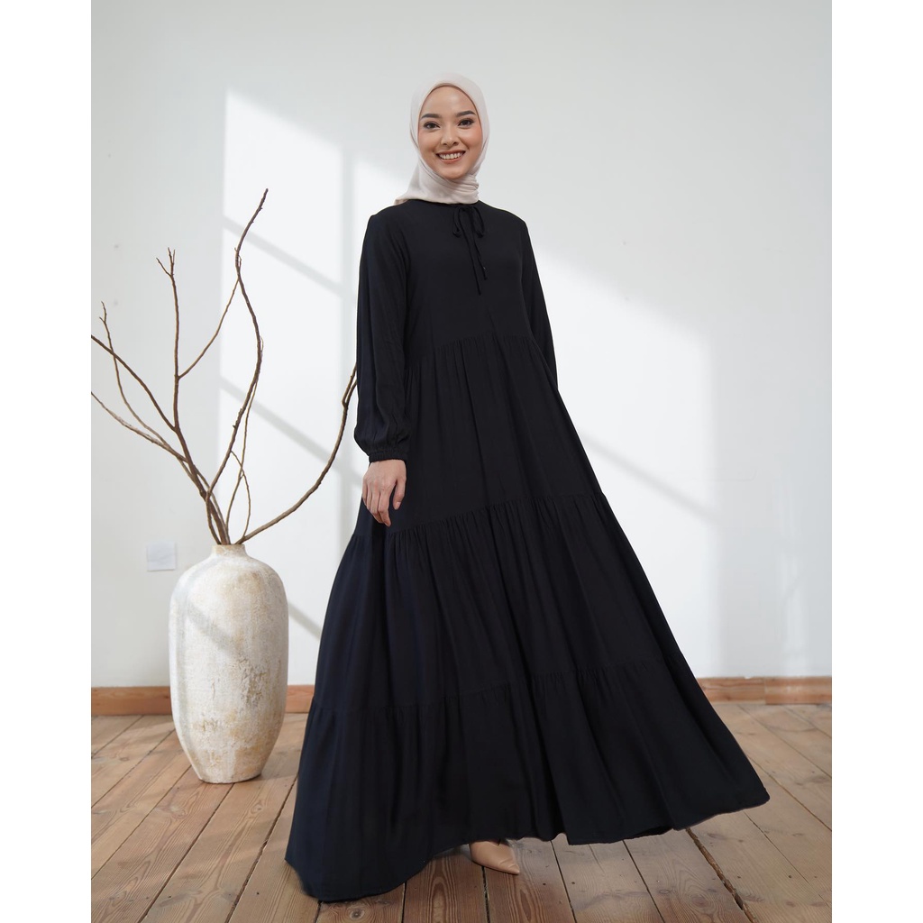 Dress Terbaru Gamis  Terbaru 2022 Gamis Putih Polos Gamis Putih Wanita Gamis Terbaru Gamis Modern Gamis Syari Gamis Busui Gamis Lebaran FH23