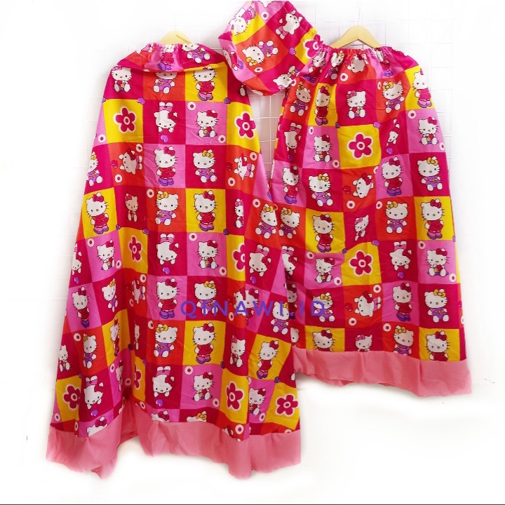MUKENA ANAK PEREMPUAN  KATUN ADEM MOTIF KARTUN USIA 5 6 7 8 TAHUN size M L dan XL-KITTY SQUARE