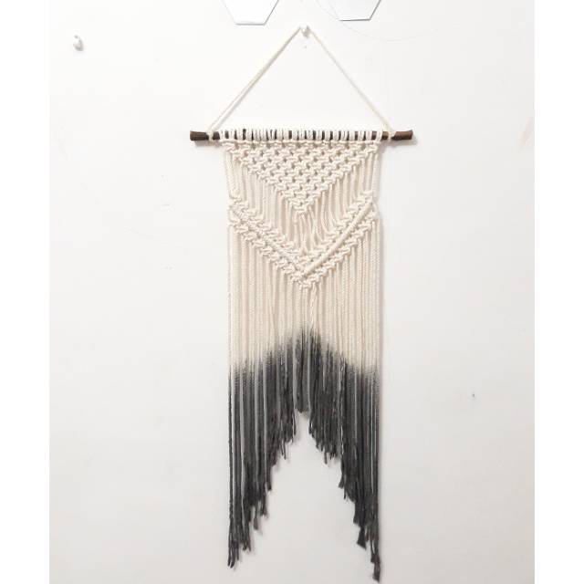 

Macrame wall hanging dekorasi dinding jumbo tirai rainbow hiasan dinding minimalis aesthetic pajangan ruang tamu | Grey | Macrame pilea by Ogenovy